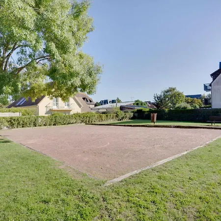 Fleur Marine-16 By Interhome Cabourg